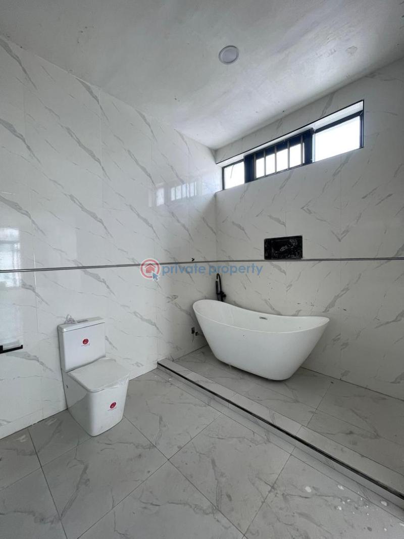 5 bedroom House For Sale Chevron Lekki Lagos - 4