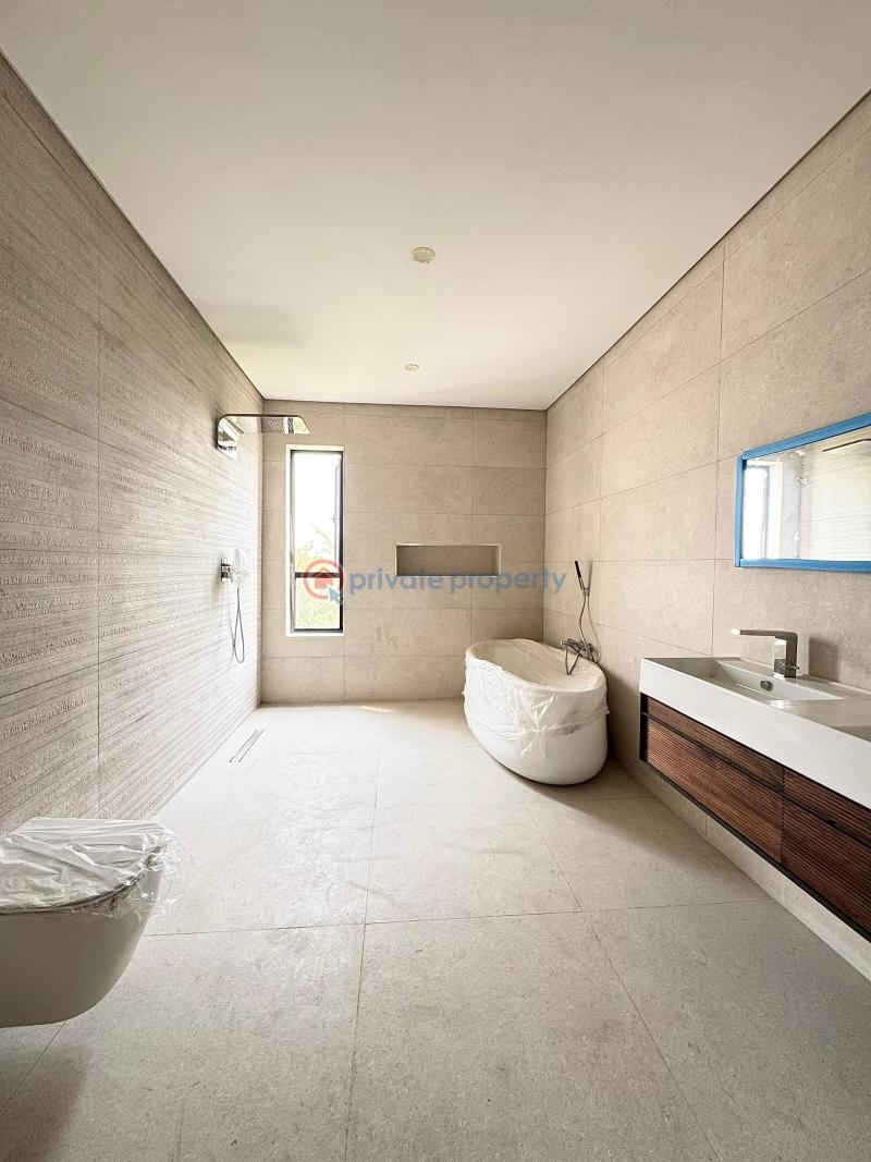 Exquisitely detailed 5 bedroom town house - 2 5 bedroom Townhouse For Sale Ikoyi Lagos - 2