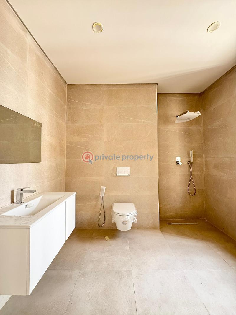 Exquisitely detailed 5 bedroom town house - 7 5 bedroom Townhouse For Sale Ikoyi Lagos - 7