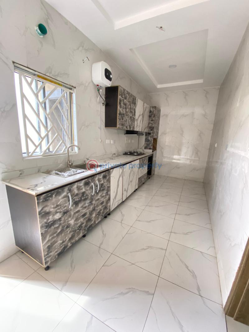 2 bedroom Flat & Apartment For Sale Mobil Road Ajah Lagos - 2