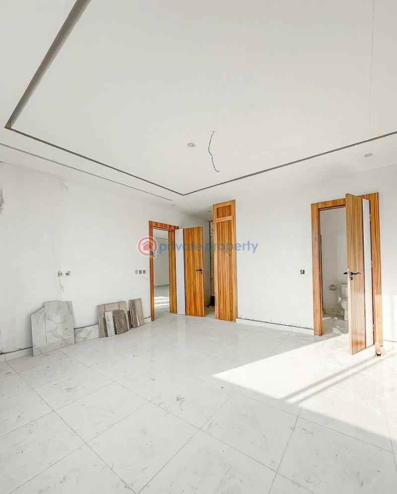 2 bedroom Block Of Flats For Sale Oniru Victoria Island Lagos - 1