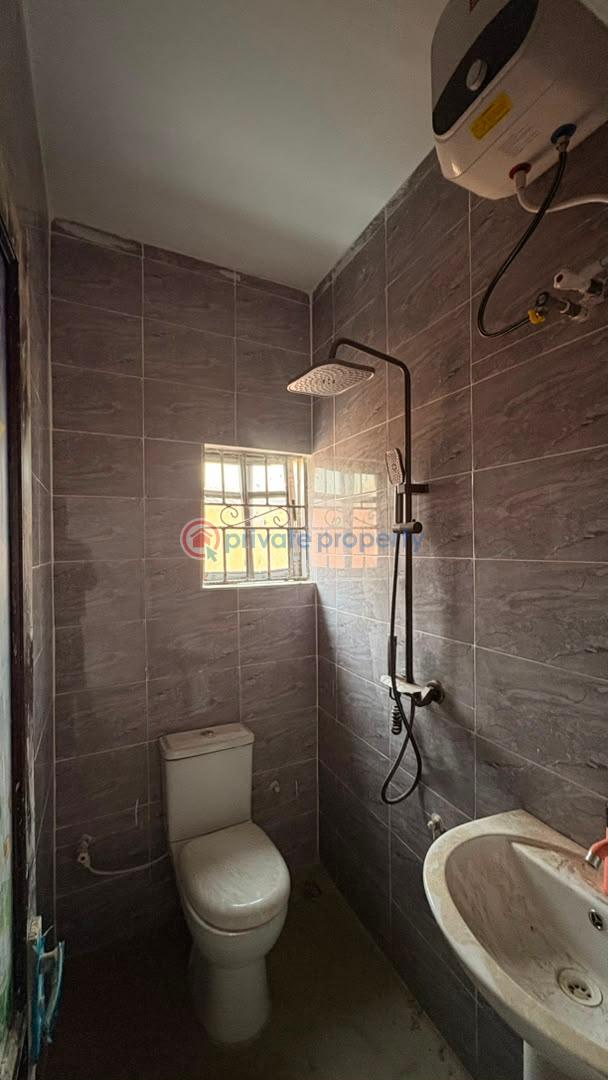 House For Sale Orogun 10 Mins Away From University Of Ibadan , Ibadan Ibadan Oyo - 6