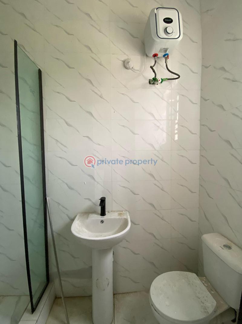 4 bedroom Semi detached Duplex For Sale Lekki Phase 1 Lagos - 3