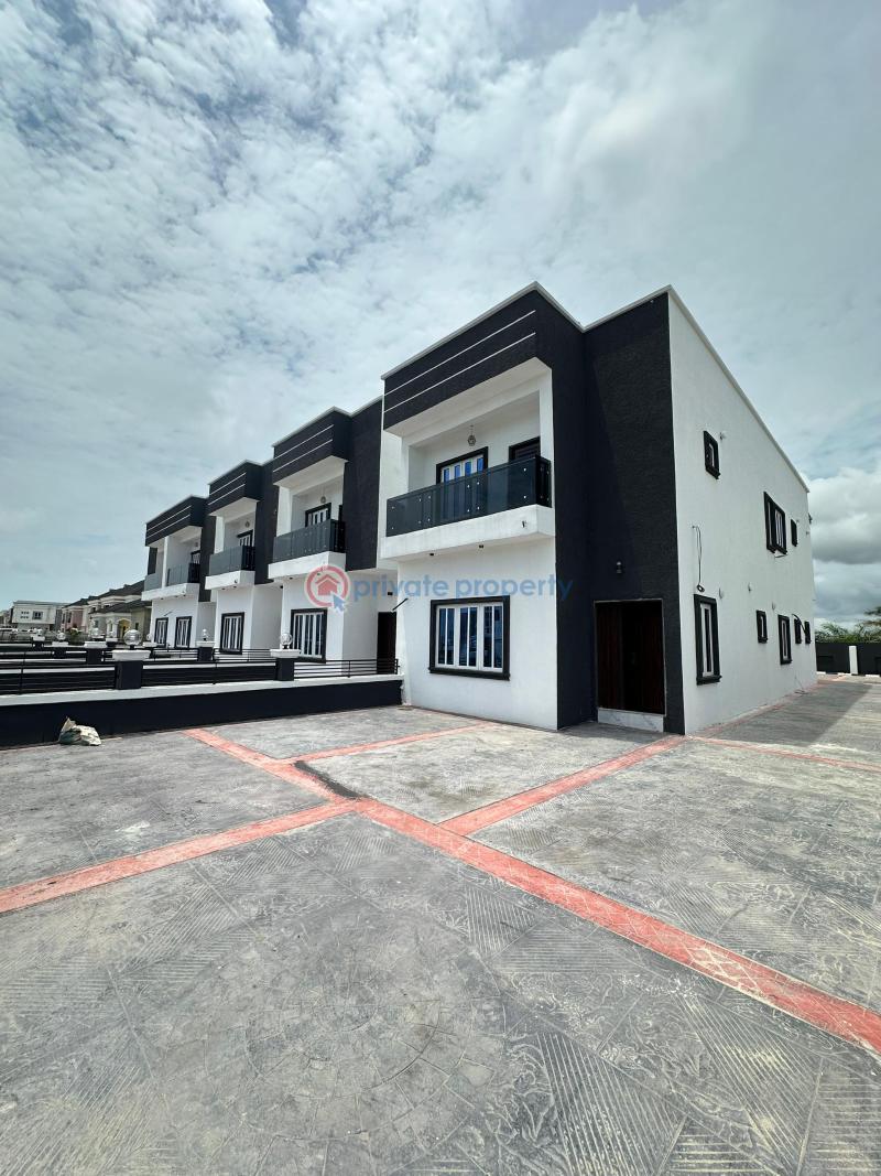 4 bedroom Terraced Duplex For Sale Amen Estate Phase 2 Eleko Ibeju-Lekki Lagos - 11