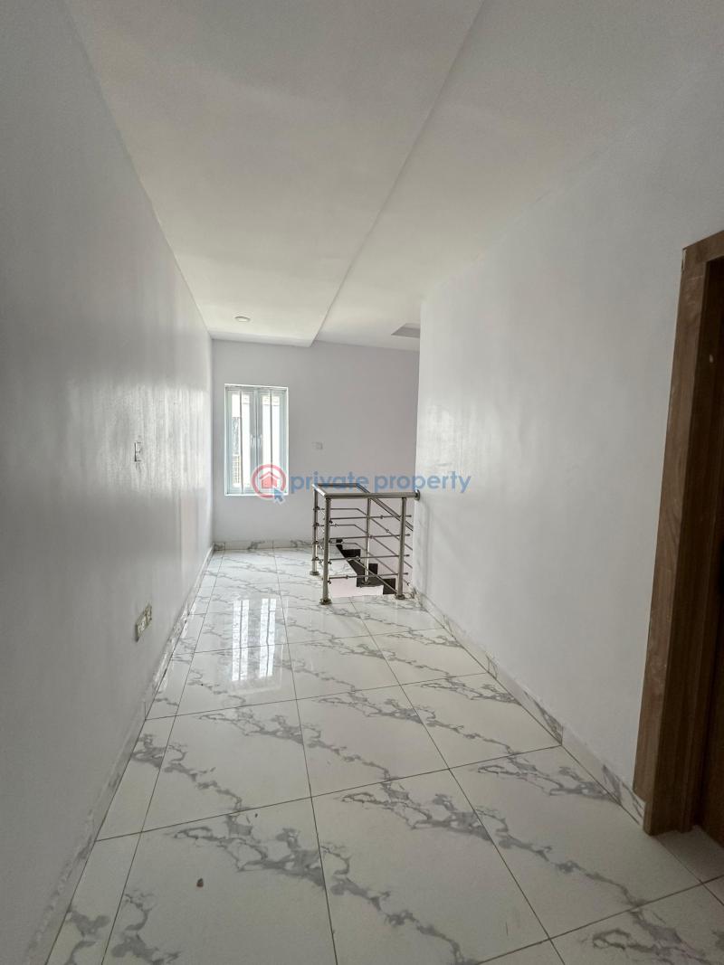 4 bedroom Terraced Duplex For Sale Amen Estate Phase 2 Eleko Ibeju-Lekki Lagos - 8