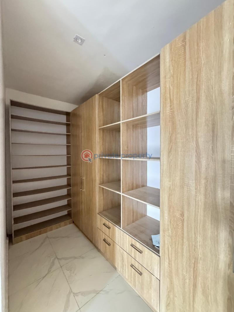 4 bedroom Semi detached Duplex For Sale Lekki Phase 1 Lagos - 5