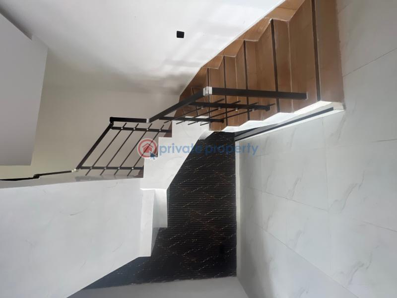 4 bedroom Terraced Duplex For Sale Off Freedom Way Lekki Phase 1 Lagos - 4