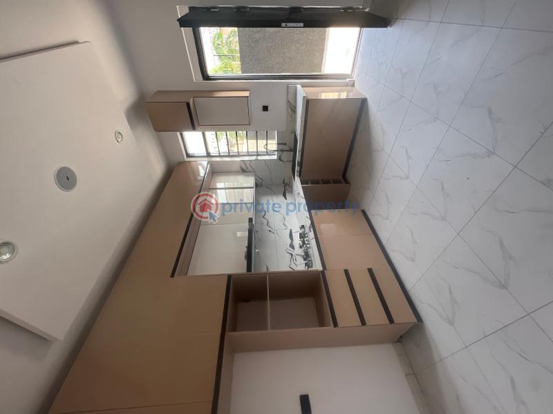 4 bedroom Terraced Duplex For Sale Off Freedom Way Lekki Phase 1 Lagos - 7