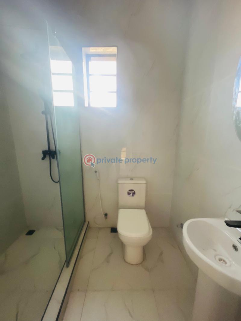 4 bedroom Terraced Duplex For Sale Off Freedom Way Lekki Phase 1 Lagos - 21