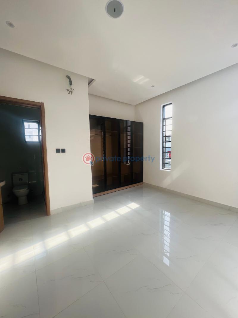 4 bedroom Terraced Duplex For Sale Off Freedom Way Lekki Phase 1 Lagos - 17