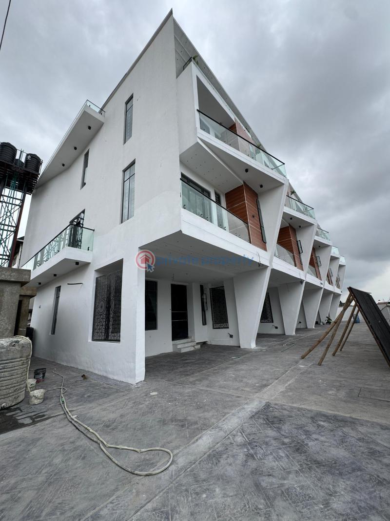 Exquisitely finished 4 bedroom terraced duplex - 10 4 bedroom Terraced Duplex For Sale Ikate Elegushi Lekki Lagos - 10