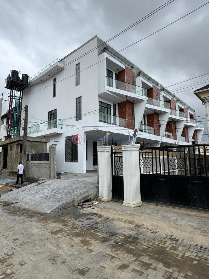 Exquisitely finished 4 bedroom terraced duplex - 3 4 bedroom Terraced Duplex For Sale Ikate Elegushi Lekki Lagos - 3