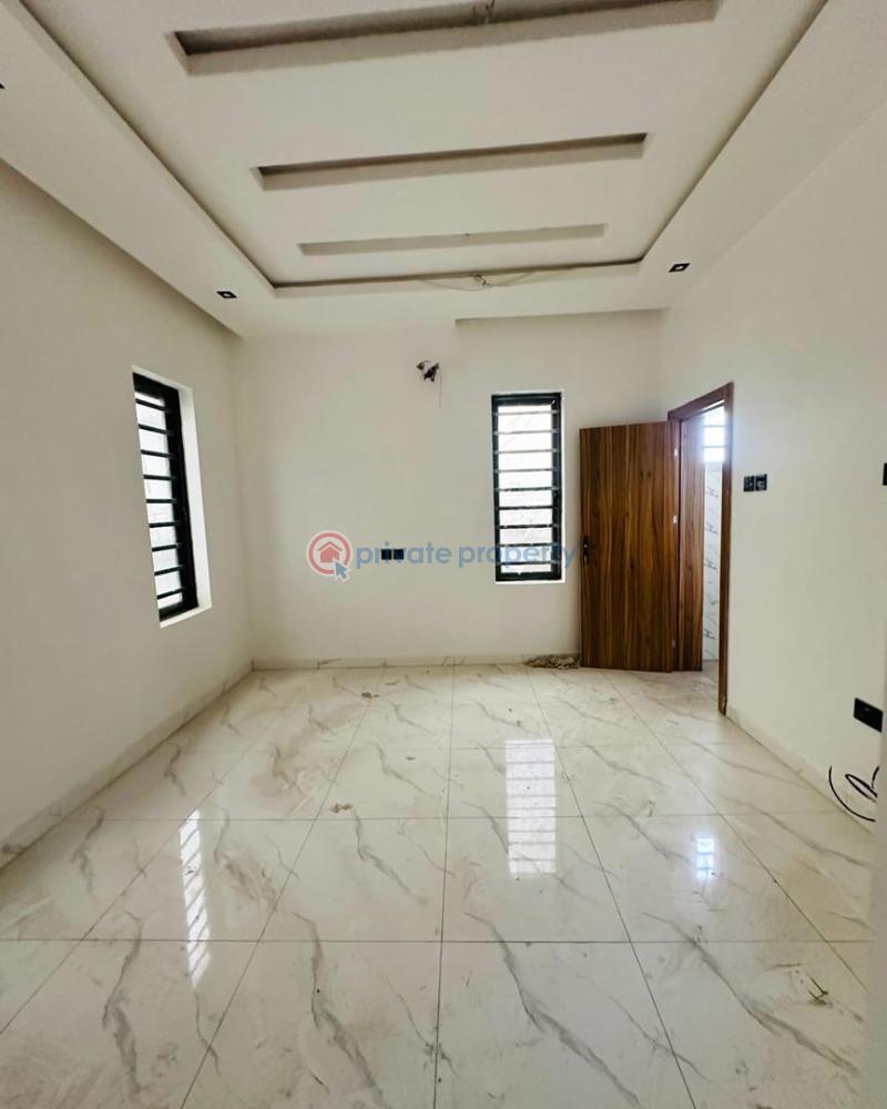 4 bedroom Detached Duplex For Sale Extension Olowora Magodo GRA Phase 1 Ojodu Lagos - 2