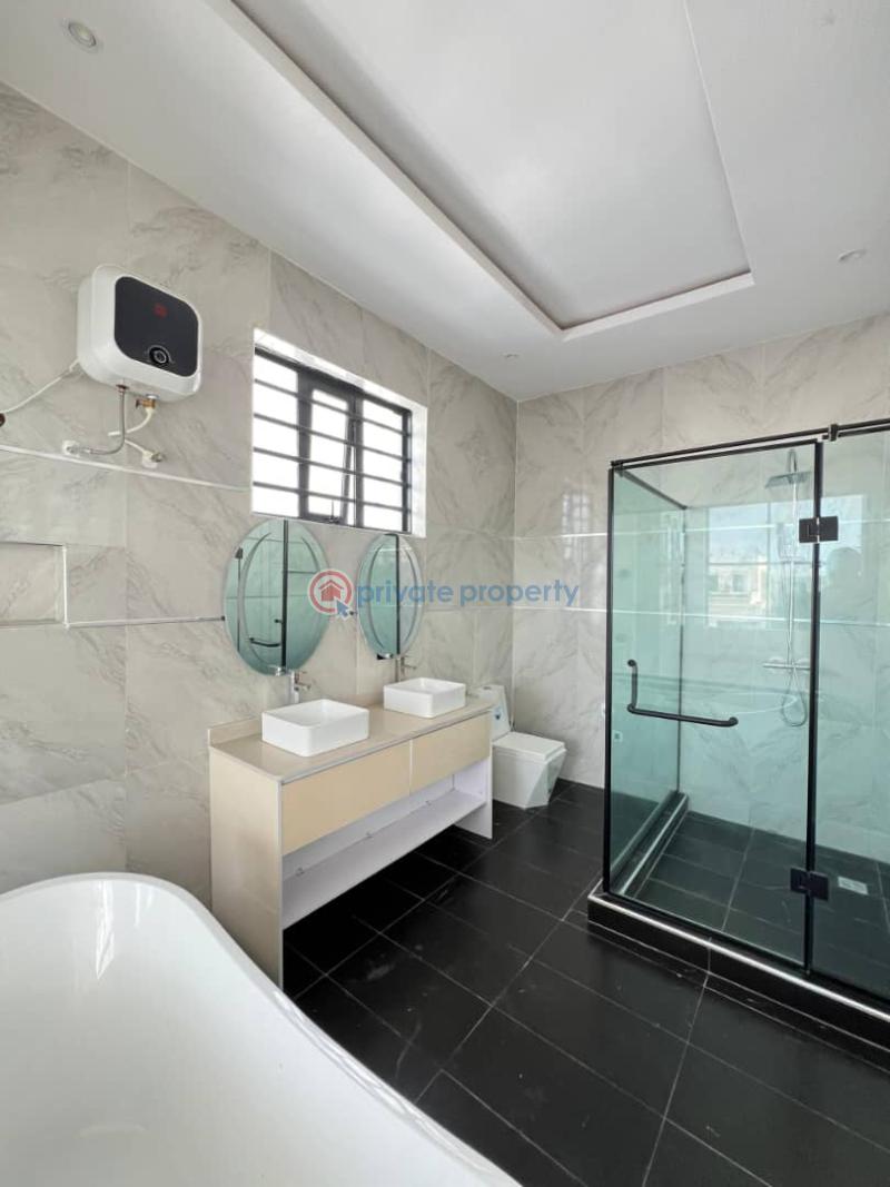 Exquisitely finished 5 bedroom fully detached duplex with swimming pool & bq - 13 5 bedroom Detached Duplex For Sale Osapa London Lekki Lagos - 13