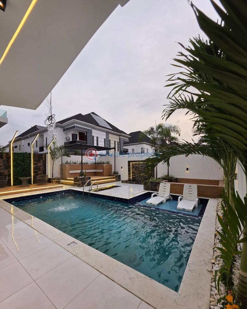 5 bedroom Detached Duplex For Sale Chevron Drive Lekki Lagos - 1
