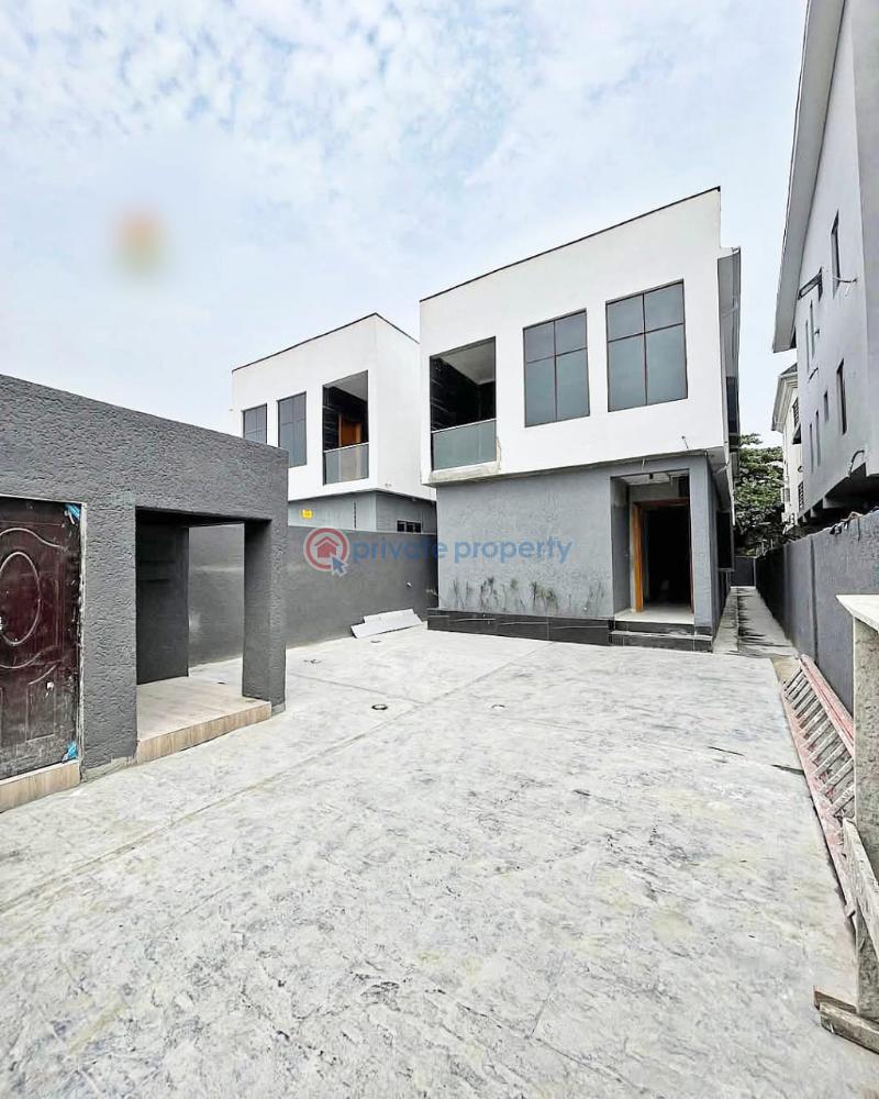 5 bedroom Detached Duplex For Sale Ologolo Lekki Lagos - 0