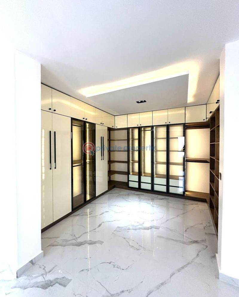 5 bedroom Detached Duplex For Sale Lekki Phase 1 Lagos - 5