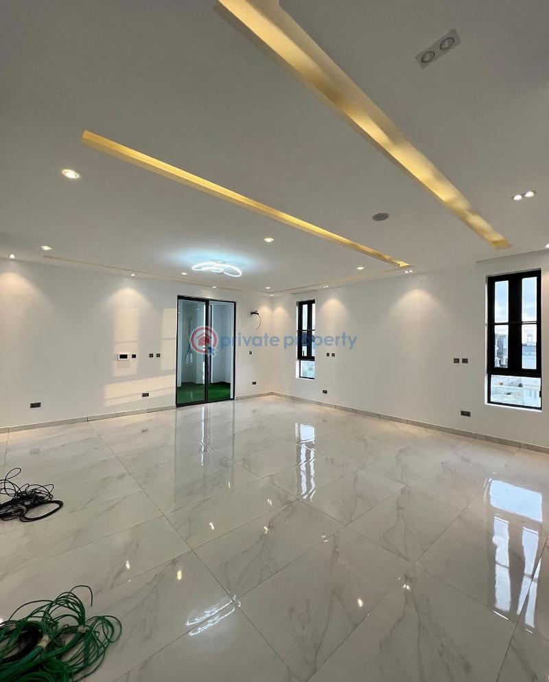 5 bedroom Detached Duplex For Sale Chevron Drive Lekki Lagos - 3