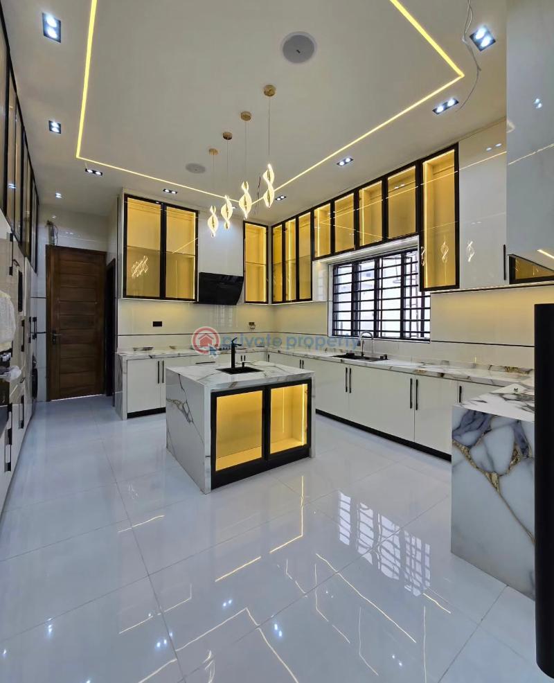 5 bedroom Detached Duplex For Sale Chevron Drive Lekki Lagos - 4