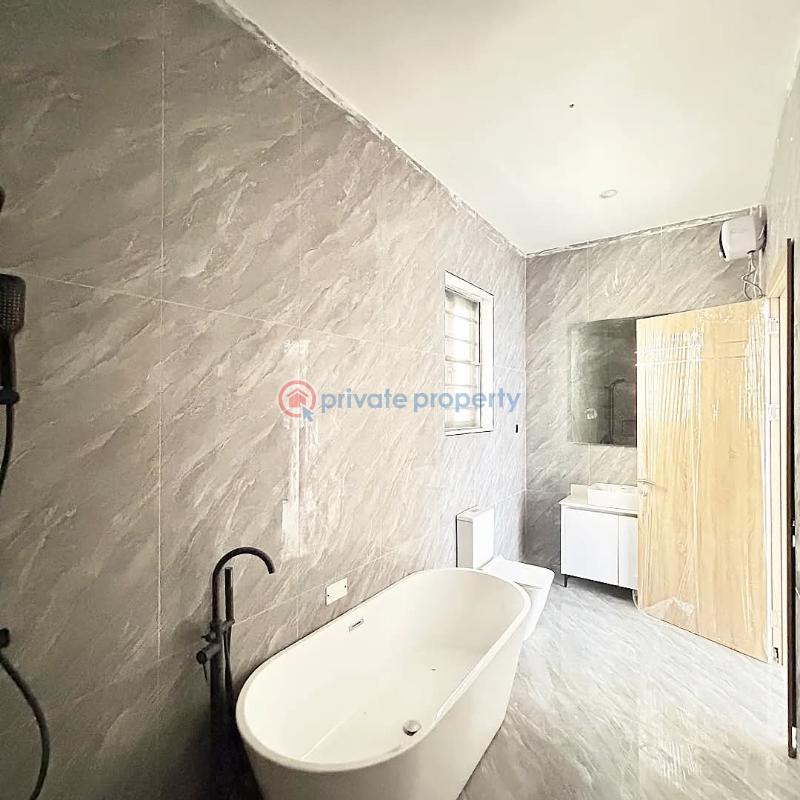 Exquisitely finished 5 bedroom fully detached duplex with bq - 8 5 bedroom Detached Duplex For Sale Ologolo Lekki Lagos - 8