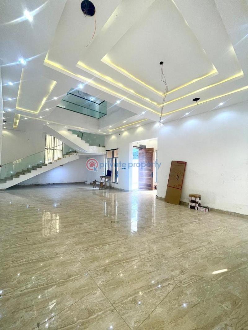 5 bedroom Detached Duplex For Sale Lekki Phase 1 Lagos - 1