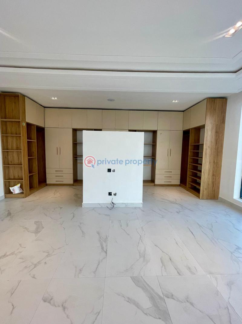 5 bedroom Detached Duplex For Sale Osapa Lekki Lagos - 5