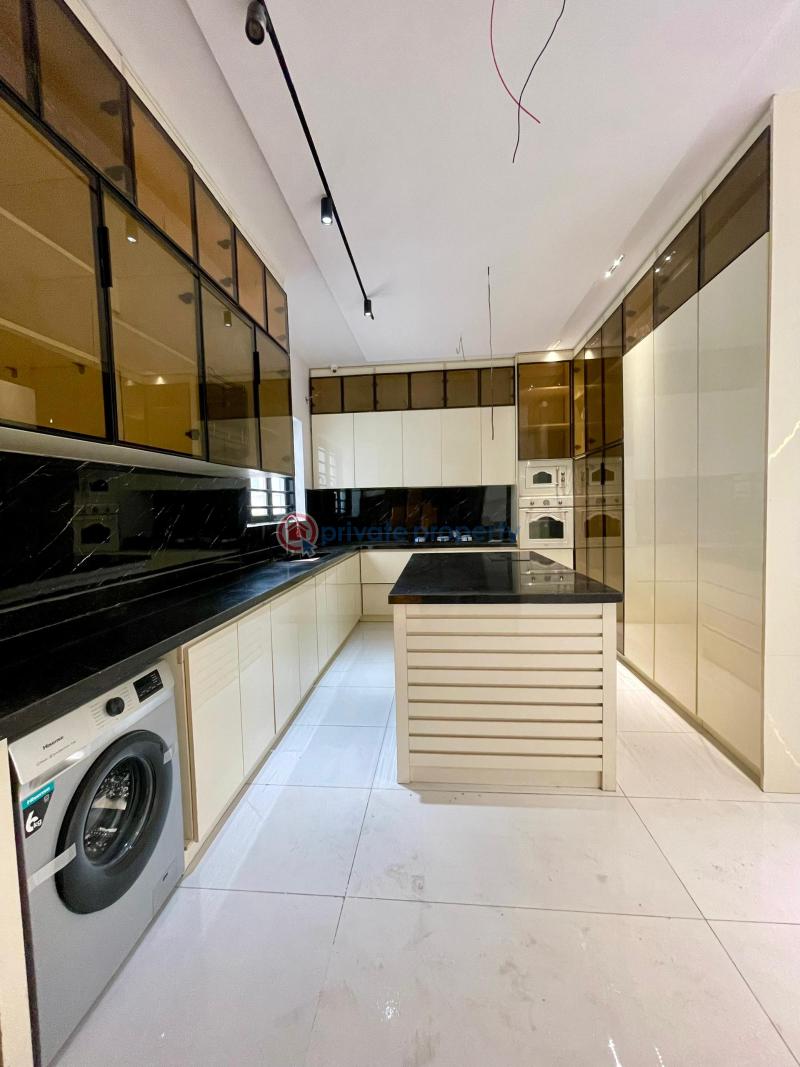 5 bedroom Duplex For Sale Lekki Phase 2 Lagos - 0