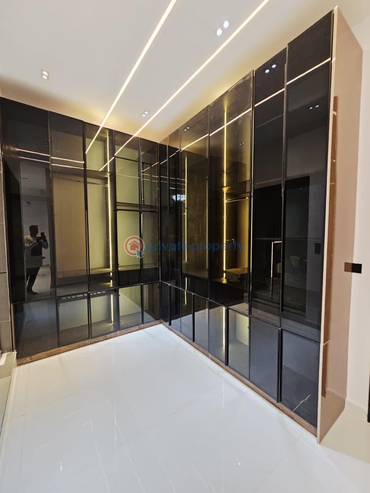 5 bedroom Detached Duplex For Sale Ikota Lekki Lagos - 12
