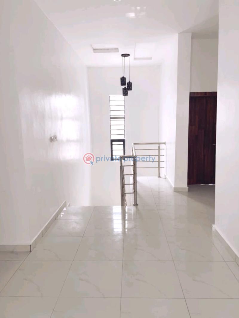 5 bedroom Detached Duplex For Sale Ologolo Lekki Lagos - 3