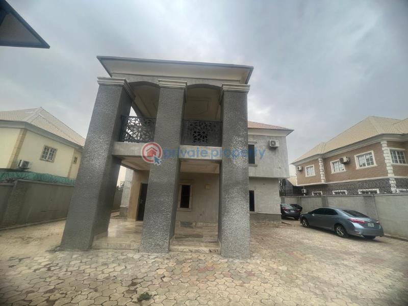 8 bedroom Maisonette For Sale Off 3rd Avenue, Gwarinpa Estate Gwarimpa Abuja Phase 3  - 8