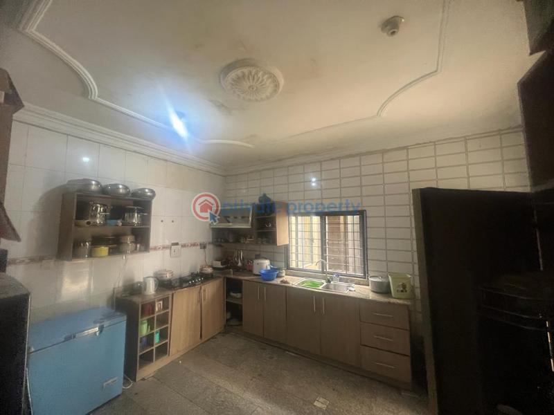 8 bedroom Maisonette For Sale Off 3rd Avenue, Gwarinpa Estate Gwarimpa Abuja Phase 3  - 2
