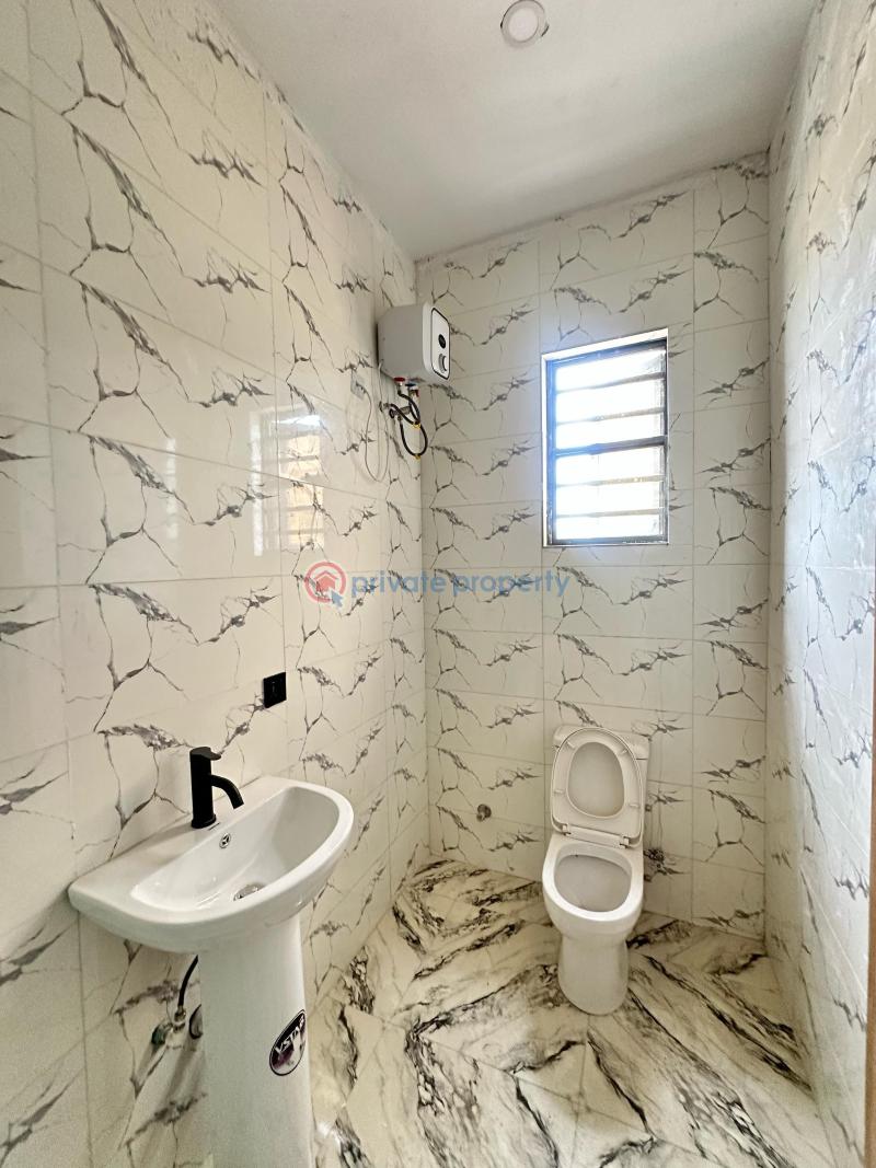 4 bedroom Semi detached Duplex For Sale Ologolo Lekki Lagos - 0