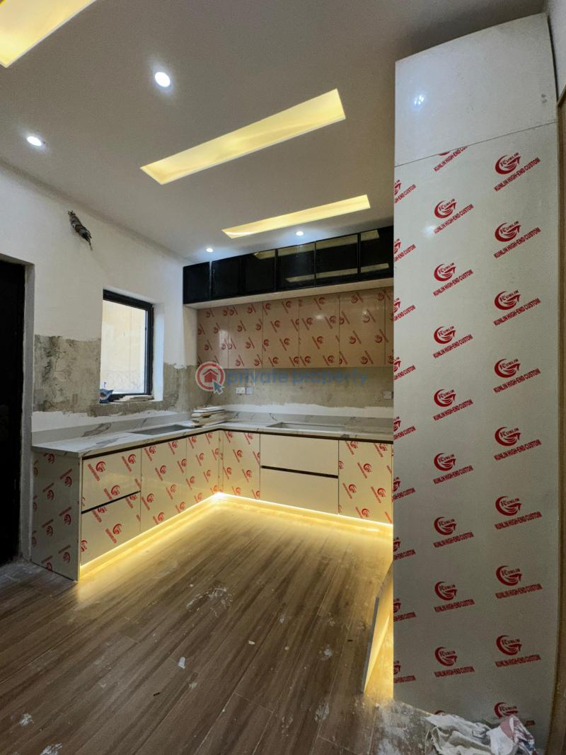 5 bedroom Detached Duplex For Sale Idado Lekki Lagos - 2