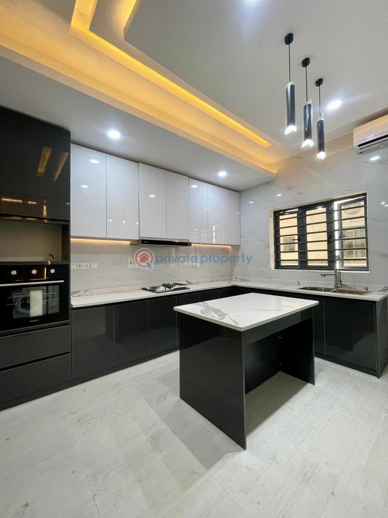 4 bedroom Semi detached Duplex For Sale Chevron Drive Lekki Lagos - 13