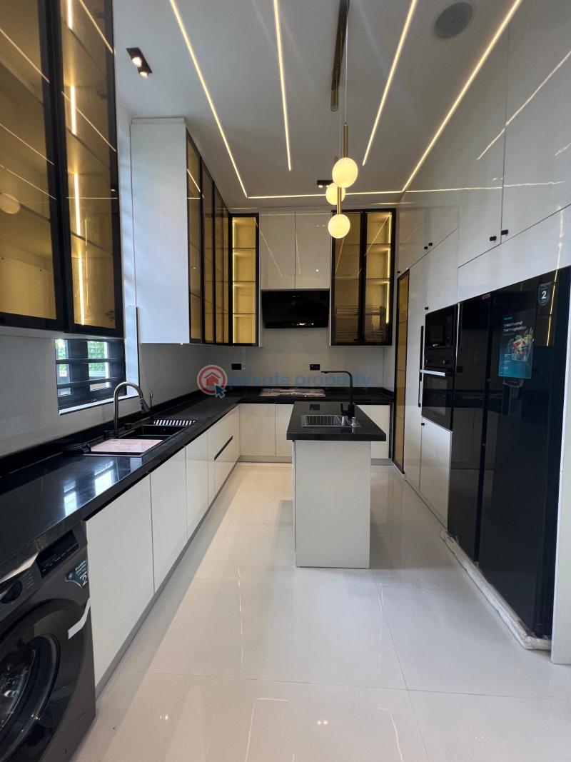 5 bedroom Detached Duplex For Sale Ajah Lagos - 3