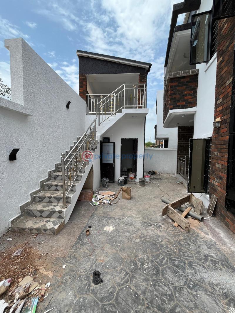 3 bedroom Detached Duplex For Sale Nza Street ,independence Layout Enugu Area  - 0