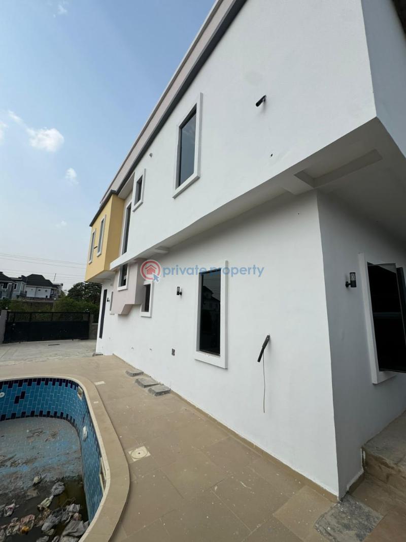 House For Sale Carlton Gate Estate, Beside Kolapo Ishola Gra, Ibadan Ibadan Oyo - 1