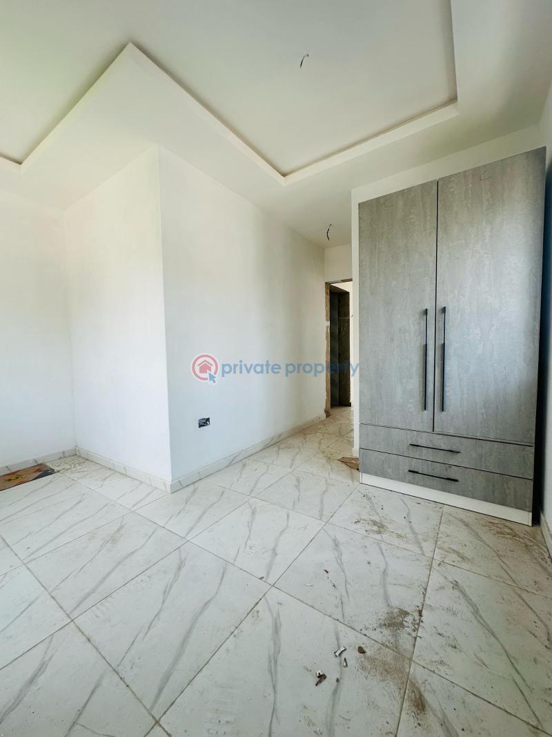 4 bedroom Semi detached Duplex For Sale Ilupeju Lagos - 5