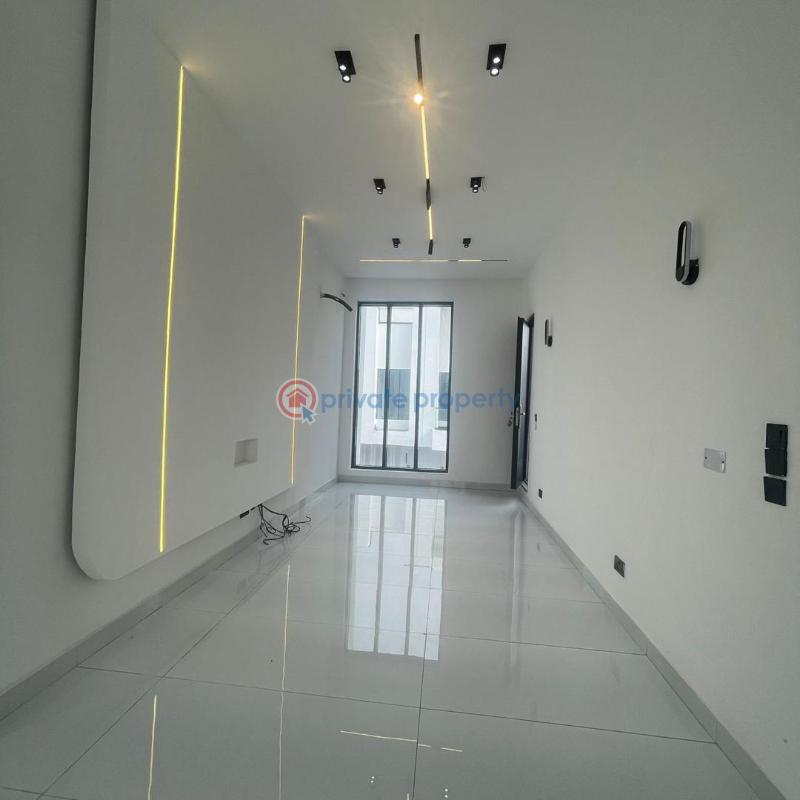 5 bedroom Detached Duplex For Sale Chevron, Lekki Lagos - 1