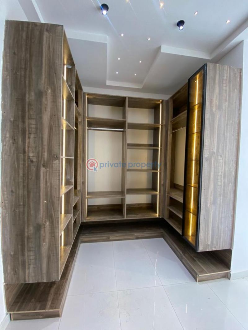 5 bedroom Detached Duplex For Sale Chevron, Lekki Lagos - 8