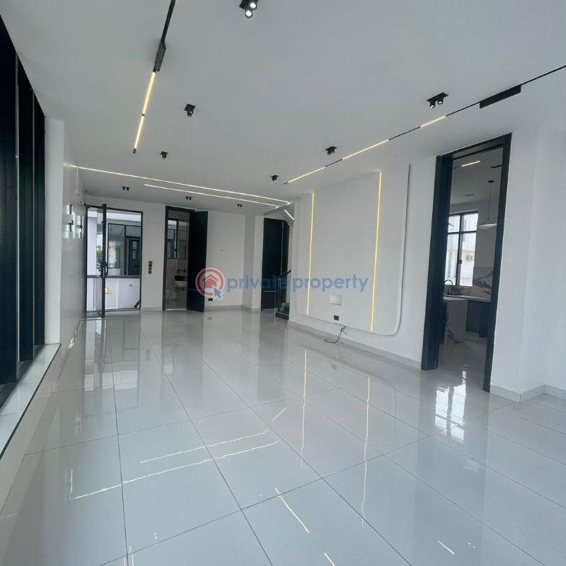 5 bedroom Detached Duplex For Sale Chevron, Lekki Lagos - 3