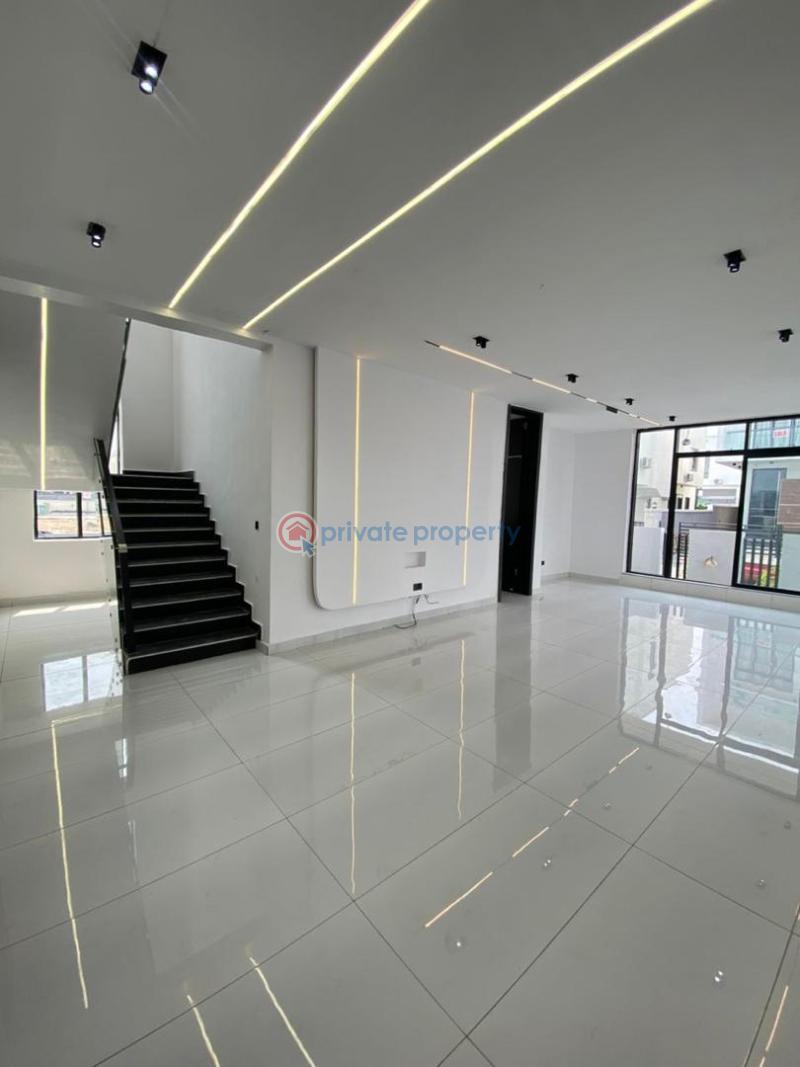 5 bedroom Detached Duplex For Sale Chevron, Lekki Lagos - 9