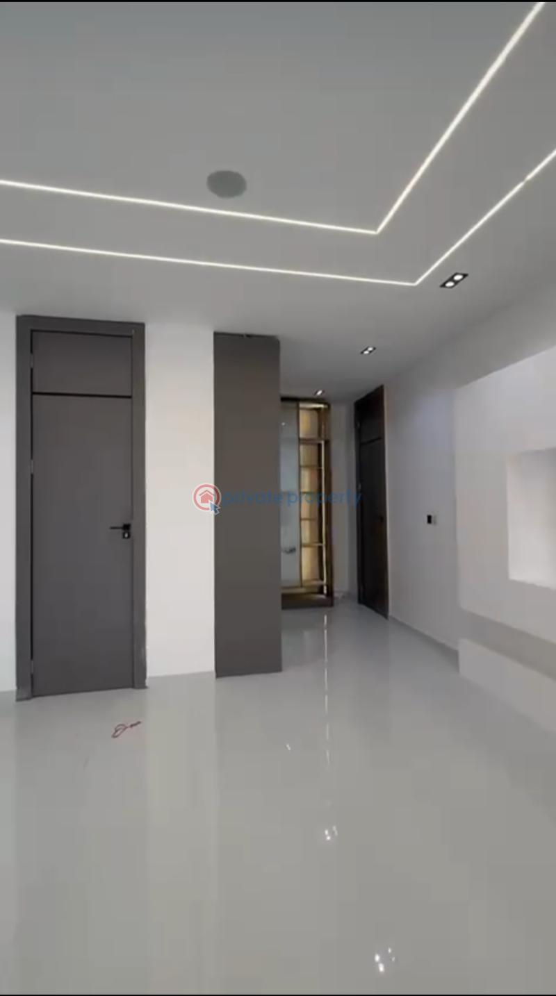 5 bedroom Detached Duplex For Sale Chevron, Lekki Lagos - 9