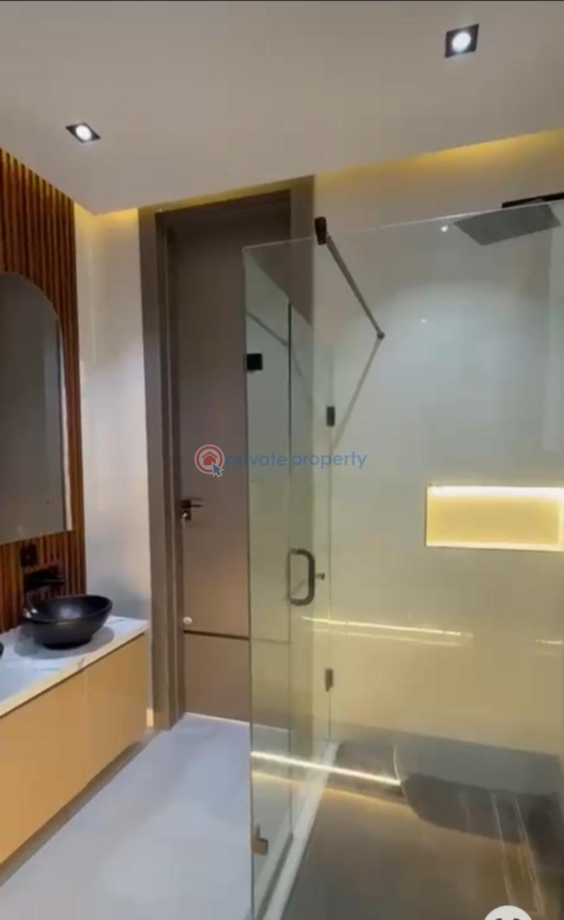 5 bedroom Detached Duplex For Sale Chevron, Lekki Lagos - 2