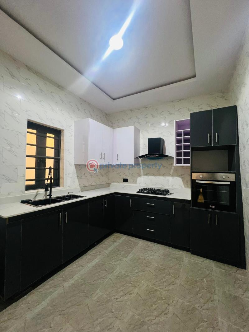 4 bedroom Detached Duplex For Sale Gbagada Lagos - 2