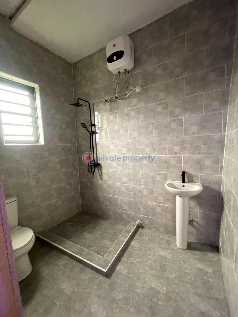 4 bedroom Detached Duplex For Sale Gbagada Lagos - 3