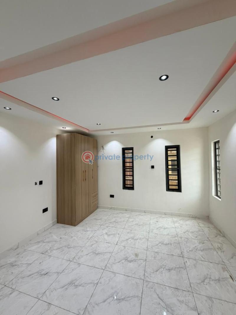 4 bedroom Semi detached Duplex For Sale Magodo Kosofe/Ikosi Lagos - 4