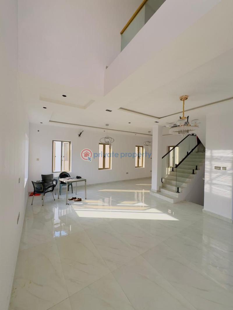 5 bedroom Duplex For Sale In An Estate Magodo GRA Phase 2 Kosofe/Ikosi Lagos - 15