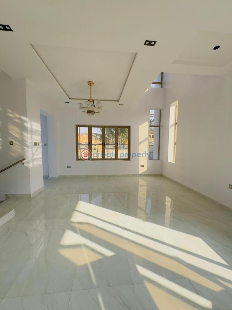 5 bedroom Duplex For Sale 5 Bedroom Detached Duplex With Bq, Magodo Gra Phase 2 Magodo GRA Phase 2 Kosofe/Ikosi Lagos - 9
