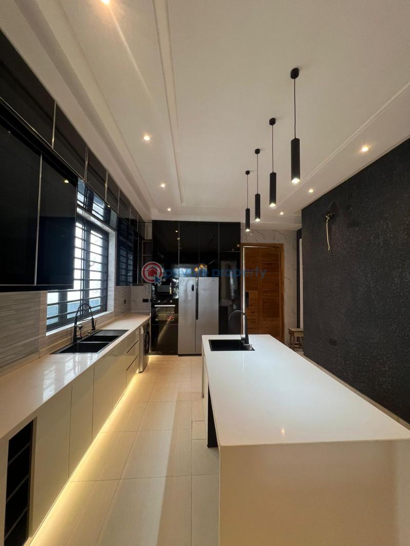 4 bedroom Detached Duplex For Sale Lekki Phase 1 Lagos - 5